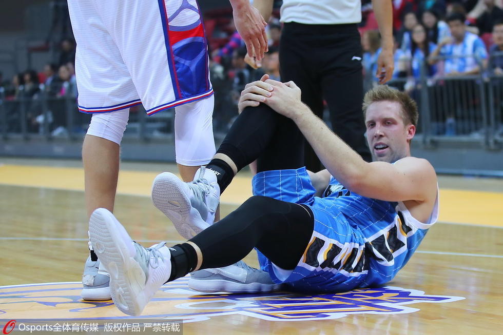 关于巴西男篮翻盘快船,汉密尔顿一己之力扛起全队的信息 关于巴西男篮翻盘快船,汉密尔顿一己之力扛起全队的信息