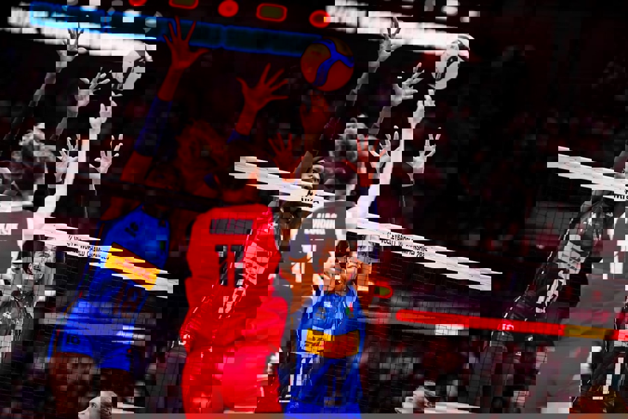 排球选手刷新世界纪录,震撼全场 排球选手刷新世界纪录,震撼全场