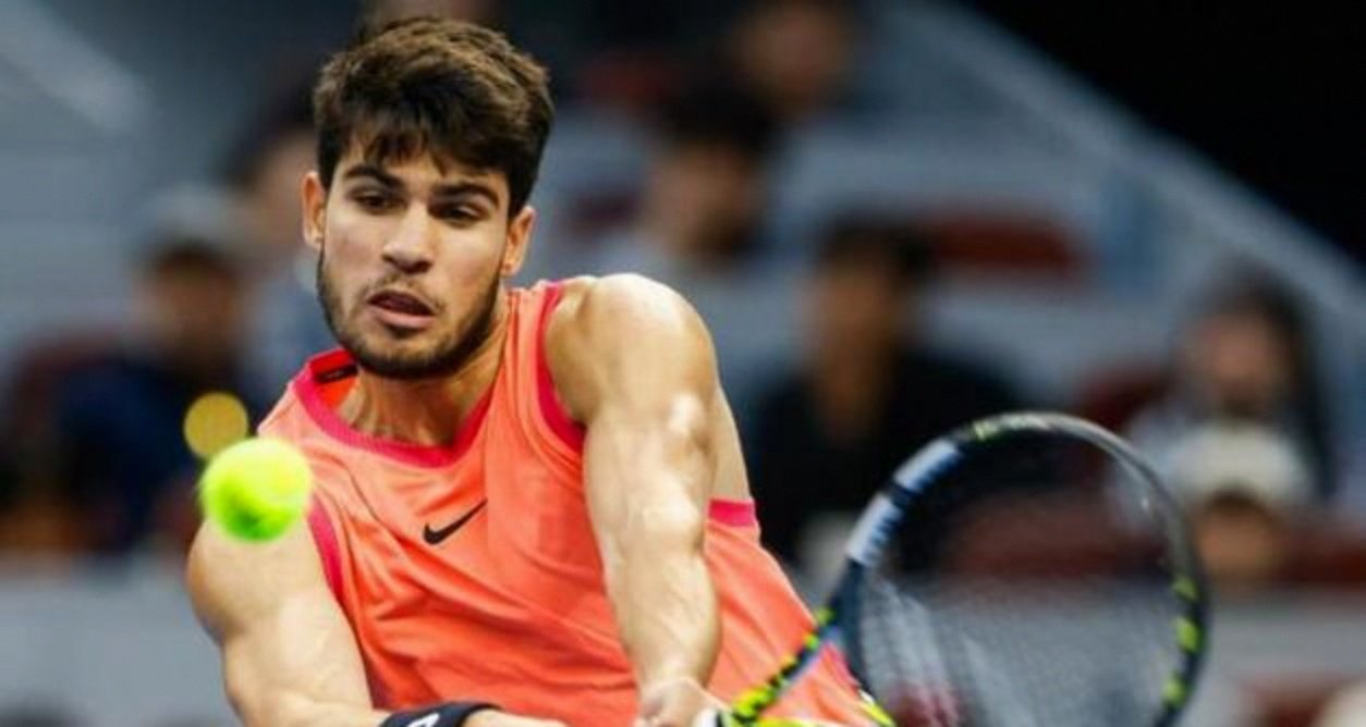 拉沃尔杯绝杀年终总决赛，阿尔卡拉斯高光表现的简单介绍