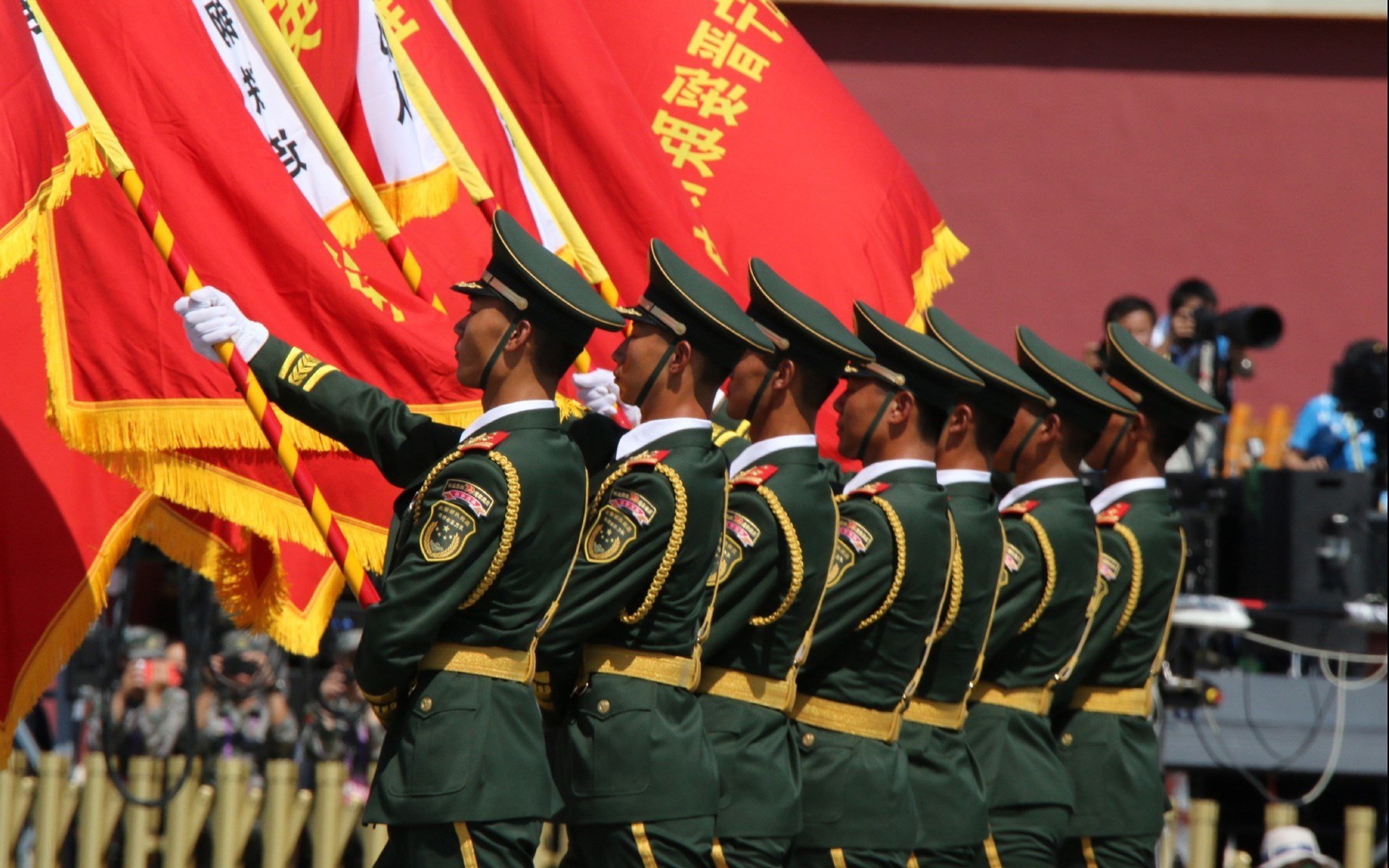 萨卡，从温布利到加的夫的关键节点之王