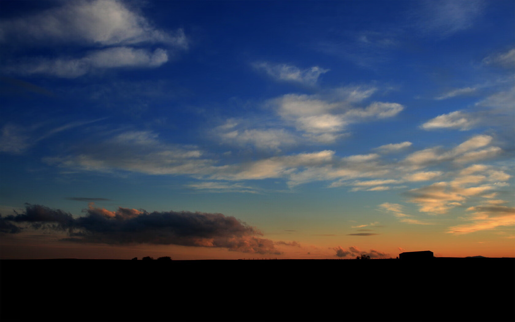 新王登基！文班亚马44+14打爆小萨，活塞下克上淘汰国王