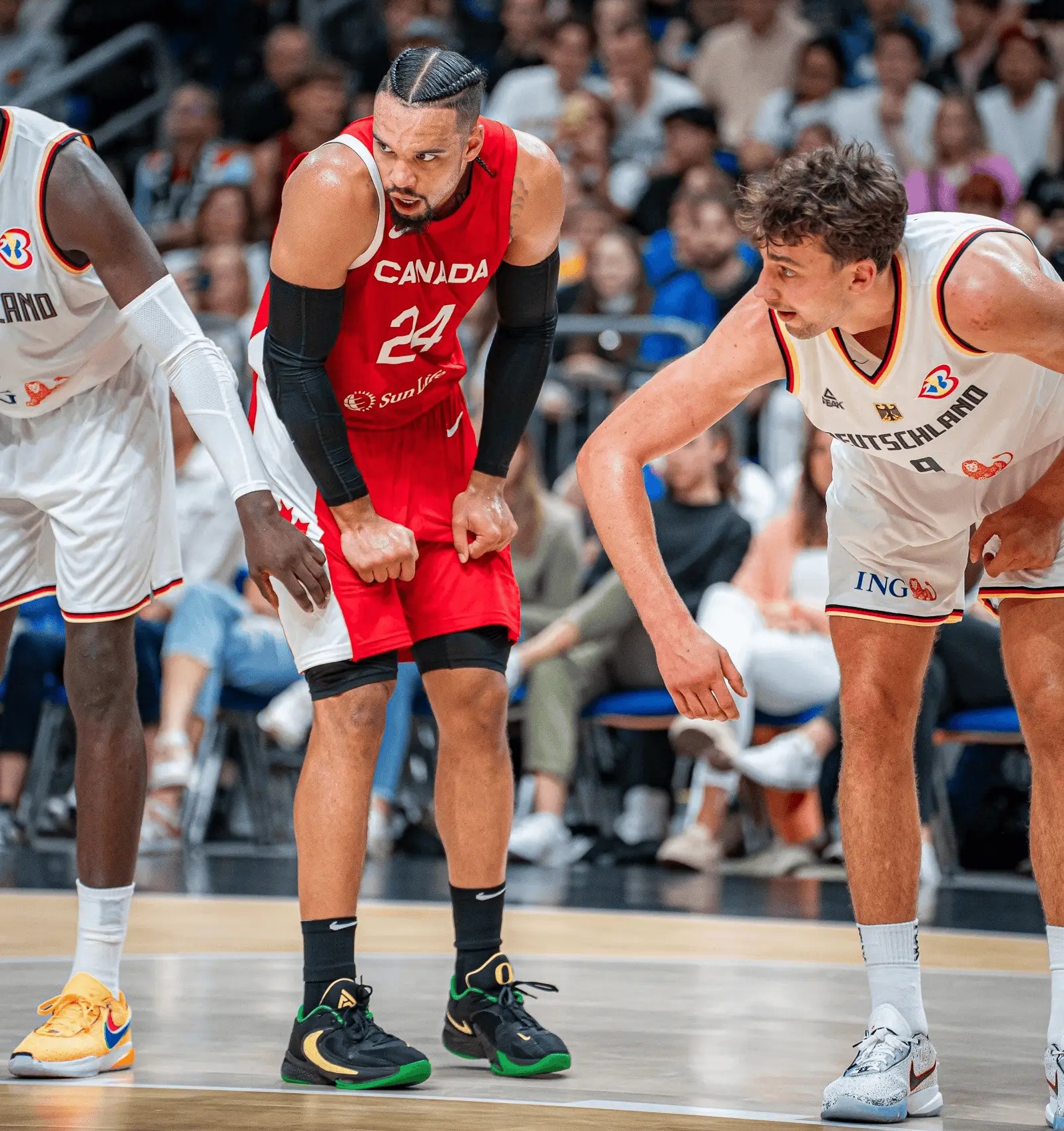 加拿大对阵德国，阿克稳定输出不掉线