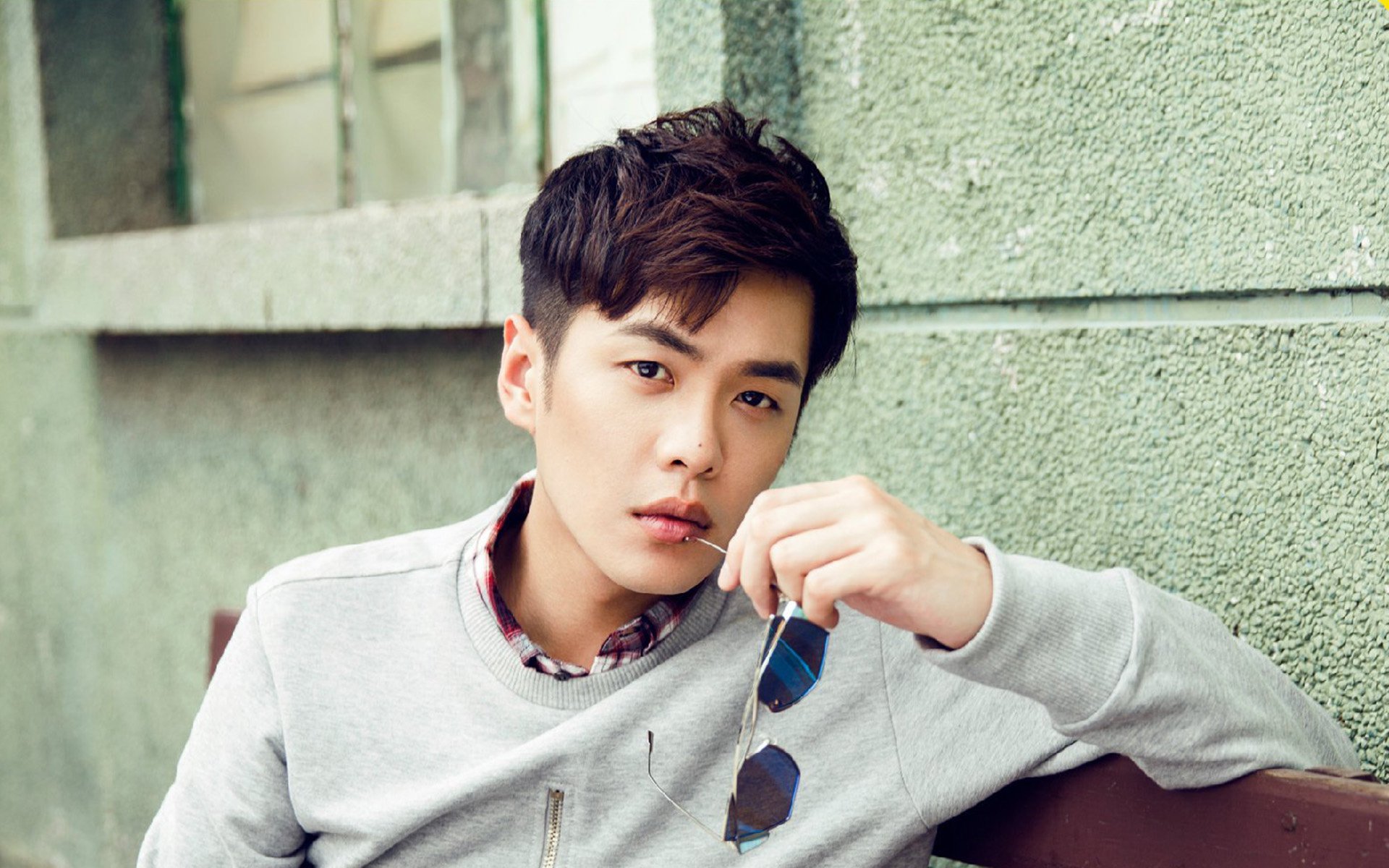 苏格兰壮歌，三笘薰一剑封喉，郁金香于暴风雨中凋零